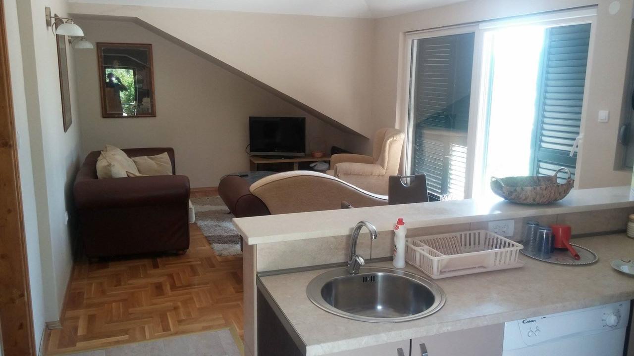 Skadar Lake - Karuc Apartments Εξωτερικό φωτογραφία